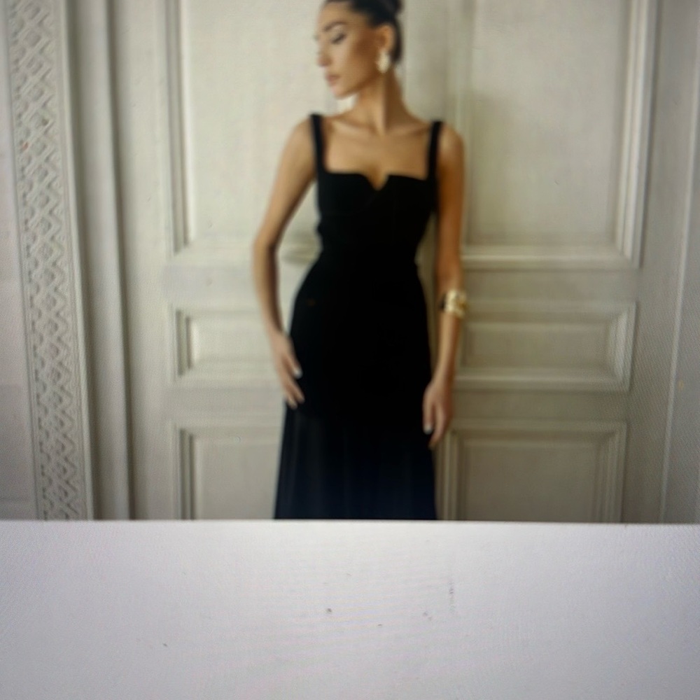 Elegant Black Evening Dress